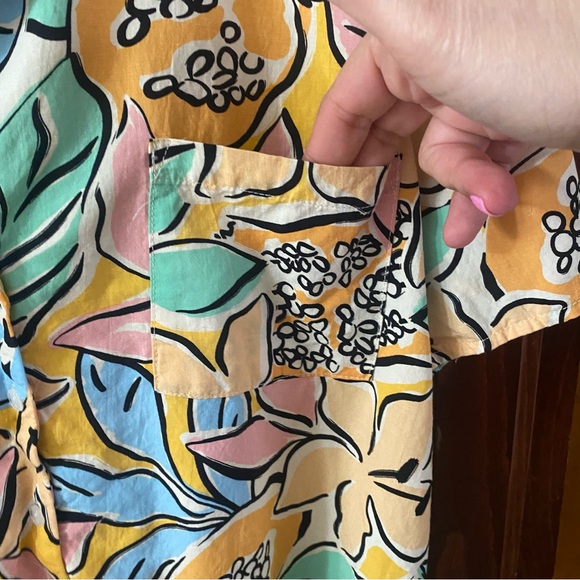 ASTR The Label Tropical Cropped Linen Blend Top with Buttons Size M - Picture 14 of 14